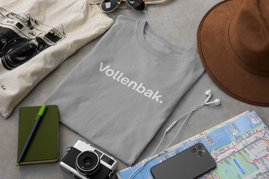 Traversez les saisons avec Style : 7 Façons de Porter Votre T-Shirt