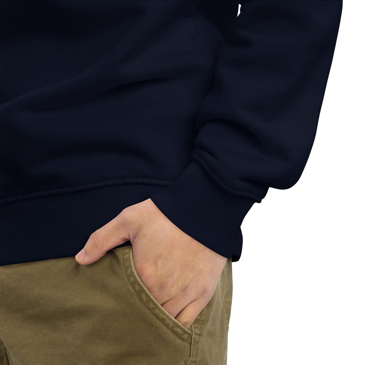 Sweatshirt brodé Coeur sur toi bleu marine, en gros plan