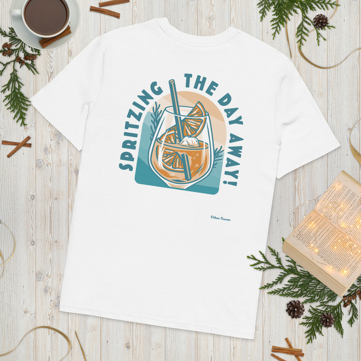 T-shirt Spritzing the day away blanc, vue de dos